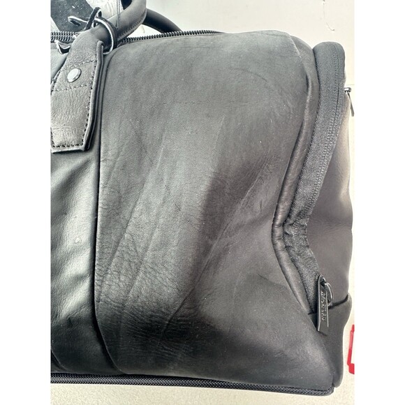 Kenneth Cole Reaction Colombian Leather 20" Large Duffle Bag - Picture 6 of 16